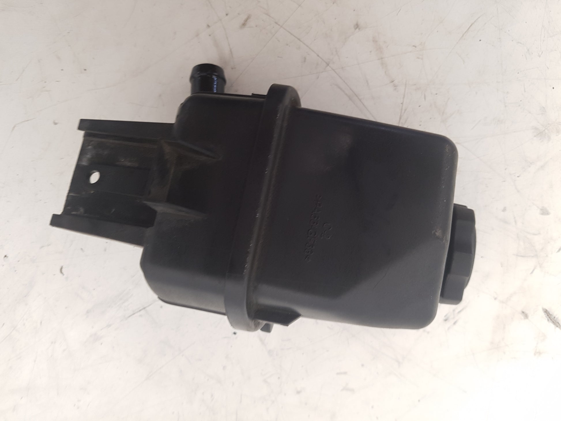 2010-2012 Saab 9-5 Power Steering Reservoir 22755964