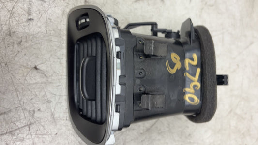 Volvo V40 Dashboard Air Vent 1281851 — photo 1