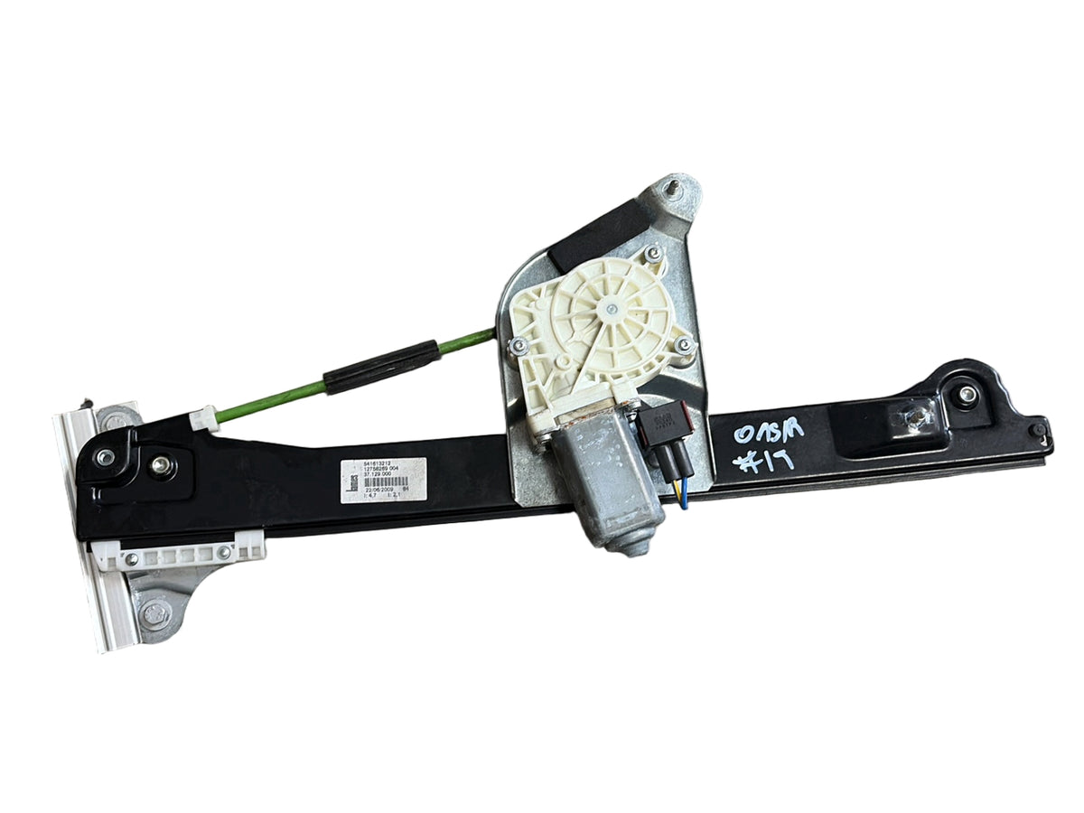 2003-2007 Volvo XC70 Right Rear Window Regulator Motor 12759696