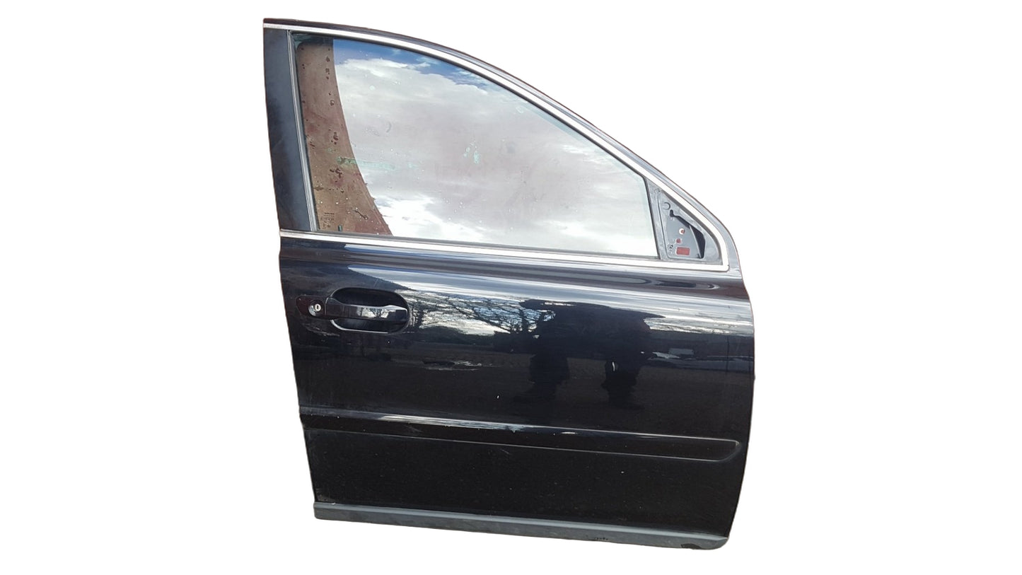 2005-2012 Volvo XC90 Front Door RH Drivers Side VRAC Grade C 12 Month Warranty