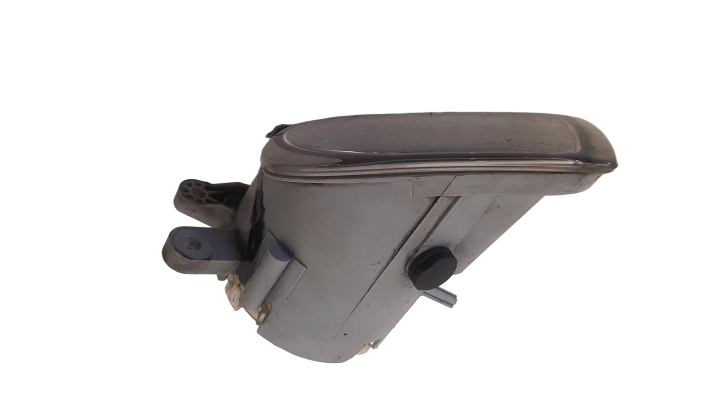 2004-2007 Volvo V50 Left Passenger Front Fog Light 08678699