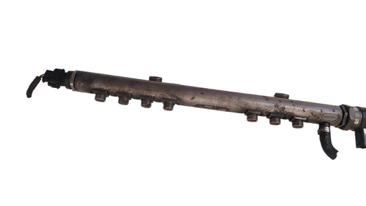 2009-2017 Volvo C70 D4 Diesel Injection Rail 0445215025
