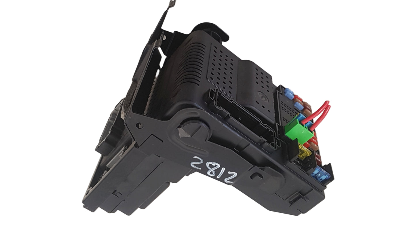 2007 Volvo XC90 D5 Central Electronic Module 30786890