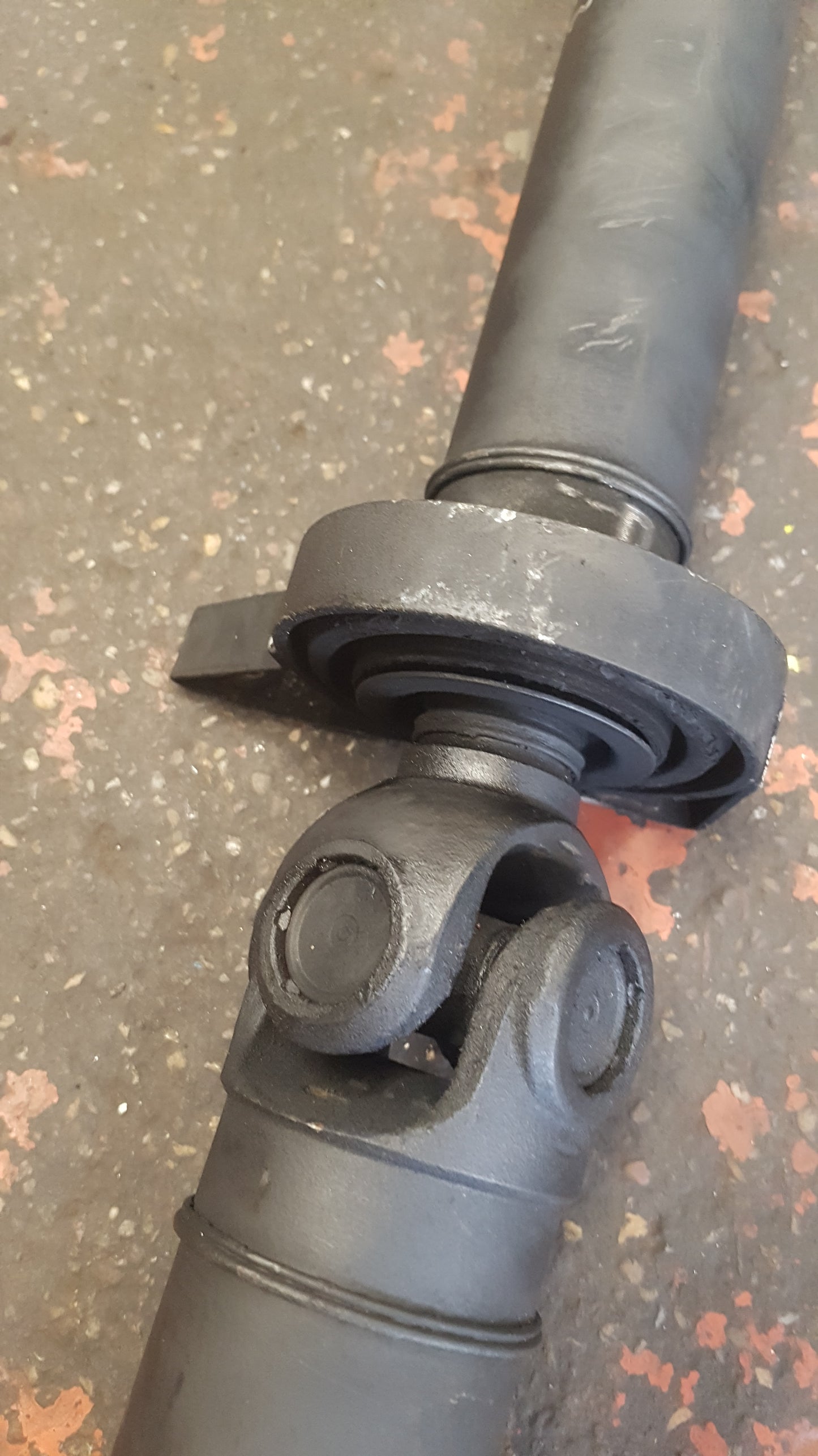 2003-2014 Volvo XC90 D5 Driveshaft Mid Shaft 359701