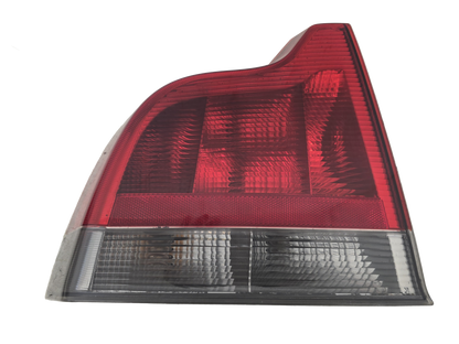 2000-2004 Volvo S60 Rear Left Brake Light 8664081 Genuine Passenger Side