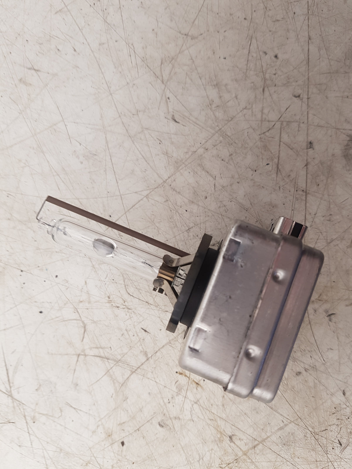 Volvo XC90 Xenon Bulb 9285 141 294 — photo 2