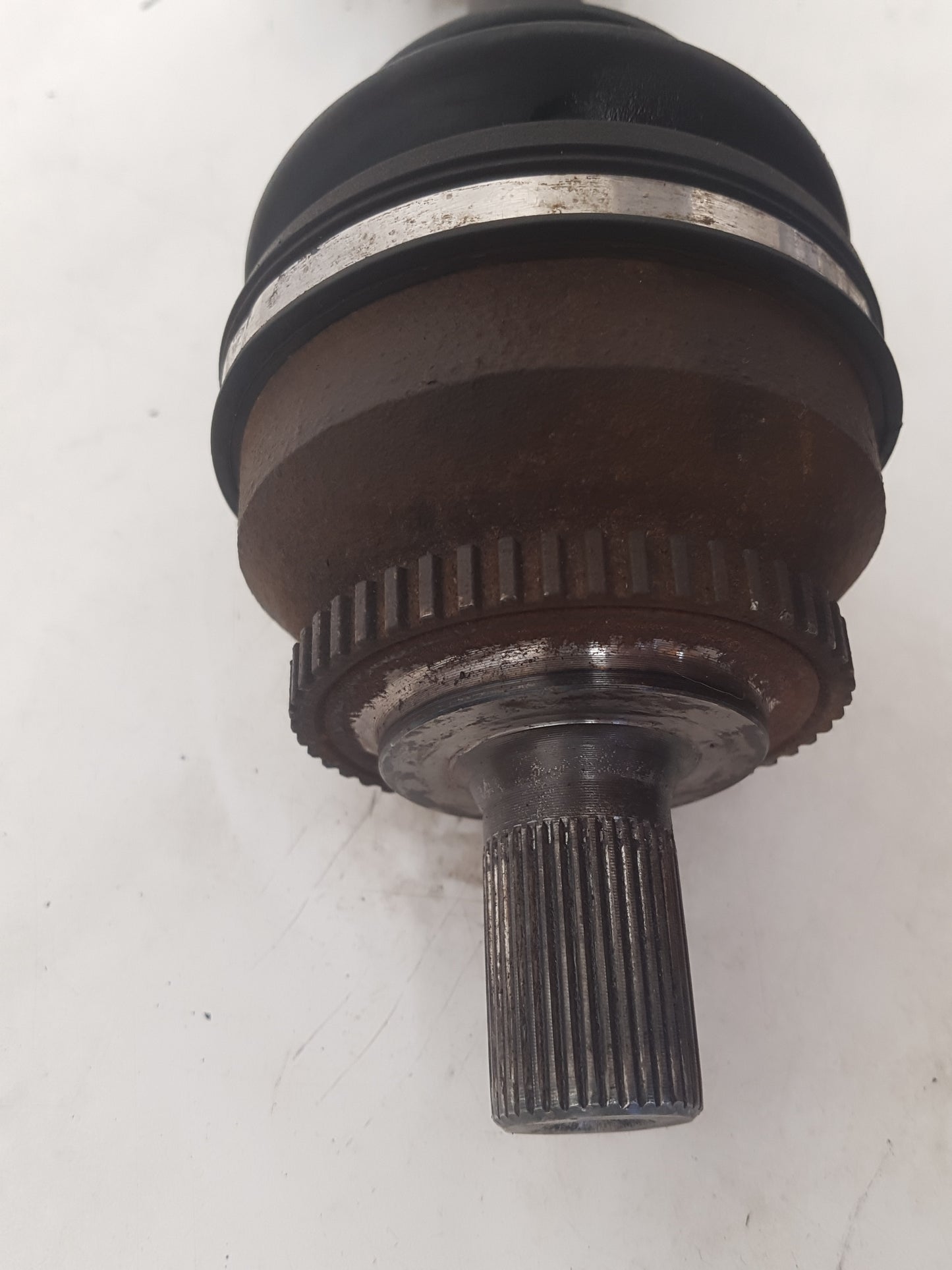 2005-2008 Volvo V70 Front Driver Driveshaft Manual 8603883