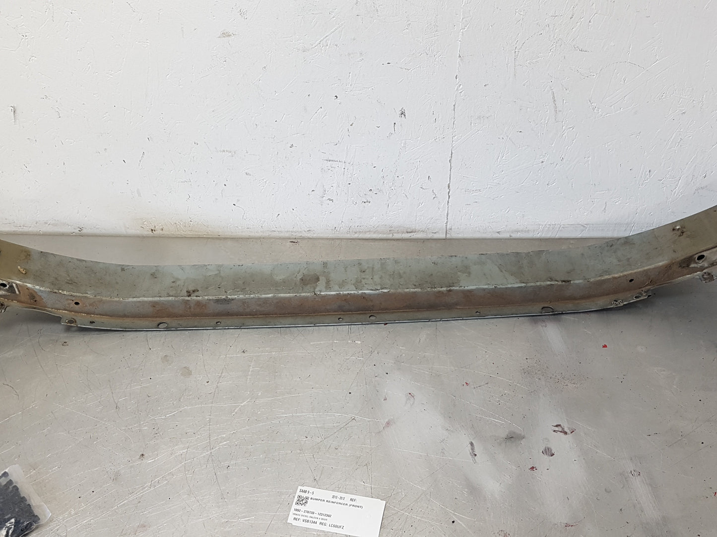 2010-2012 Saab 9-5 NG Front Bumper Bar Reinforcement Crash Bar 13235552
