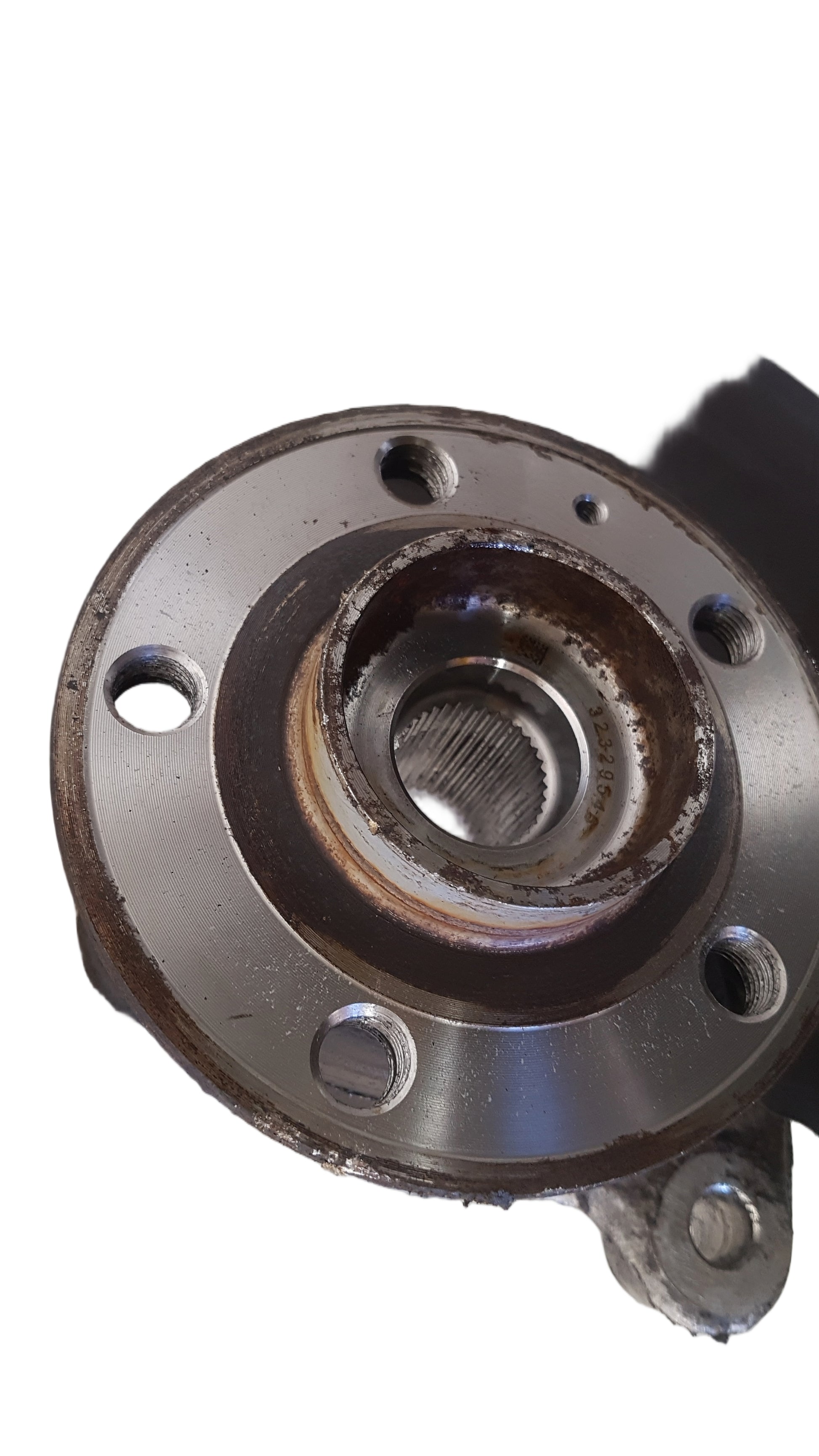 2017-2025 Volvo XC40 536 Left Front Hub Assembly 32221856