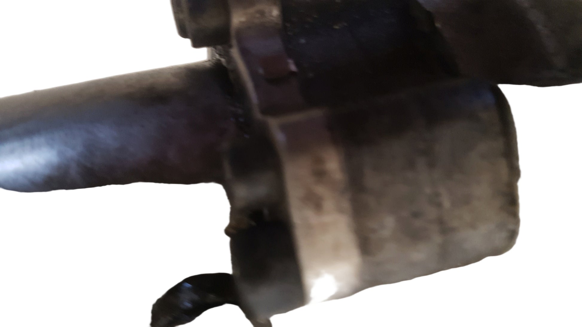 2003-2014 Volvo XC70 V70 XC90 EGR Valve and Cooler 8801828