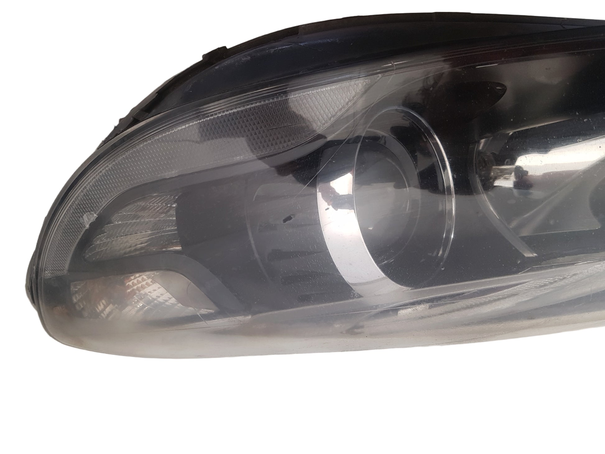 2013-2019 Volvo V40 D2 Left Passenger Xenon Headlight D4162T230963