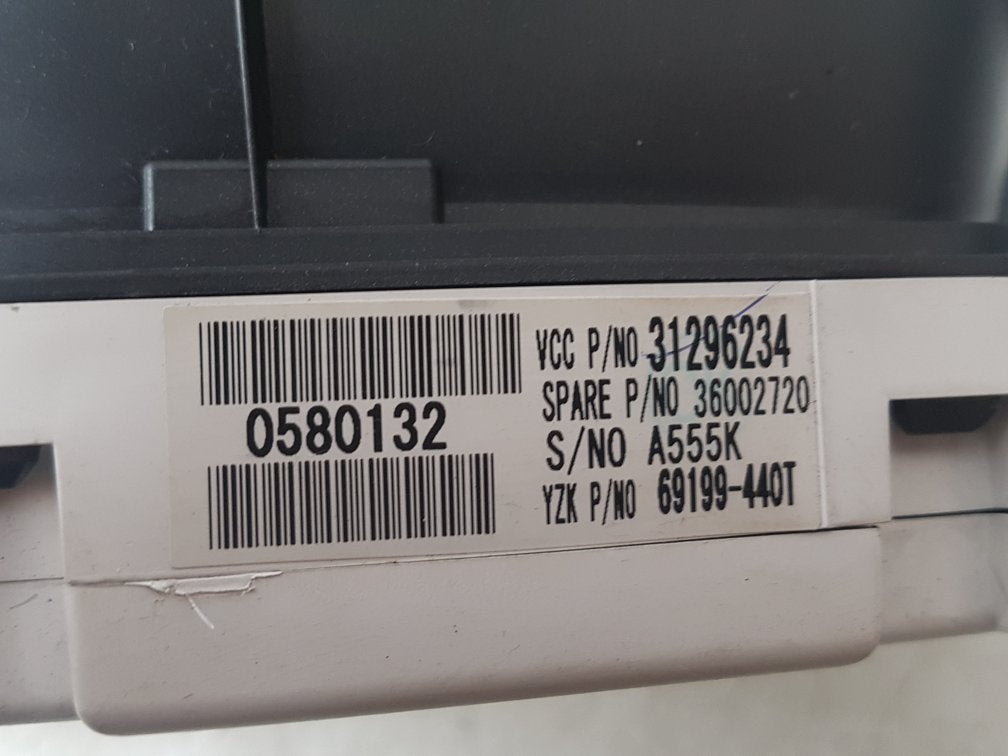 2010-2012 Volvo C30 S40 1.6 D2 Instrument Cluster 31296234