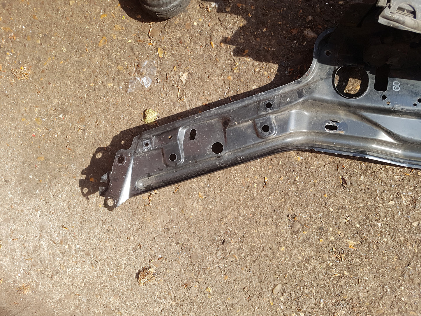 30655380 Volvo V70 XC70 S60 Front Slam Panel 2000-2007 Genuine — VS Breakers