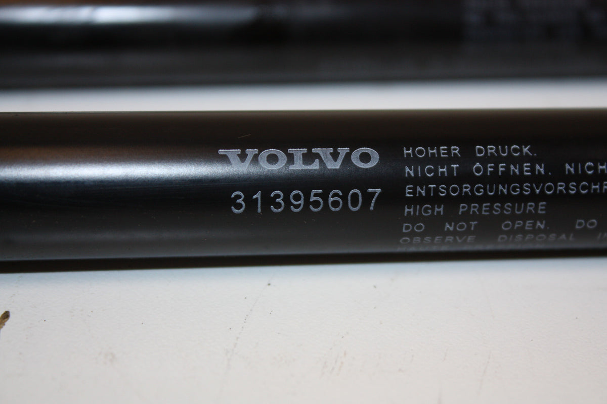 2012-2016 Volvo V40 Tailgate Struts Pair 31395607