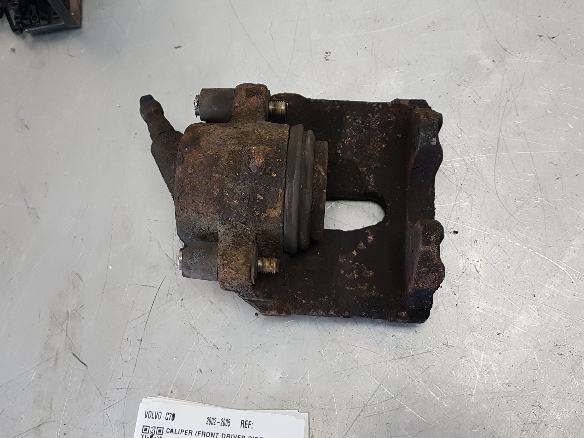 2004 Volvo C70 Right Front Brake Caliper OEM 300720-095934053-2