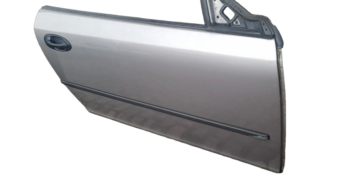 2003-2012 Saab 9-3 YS3F Aero Convertible Right Front Door Grey