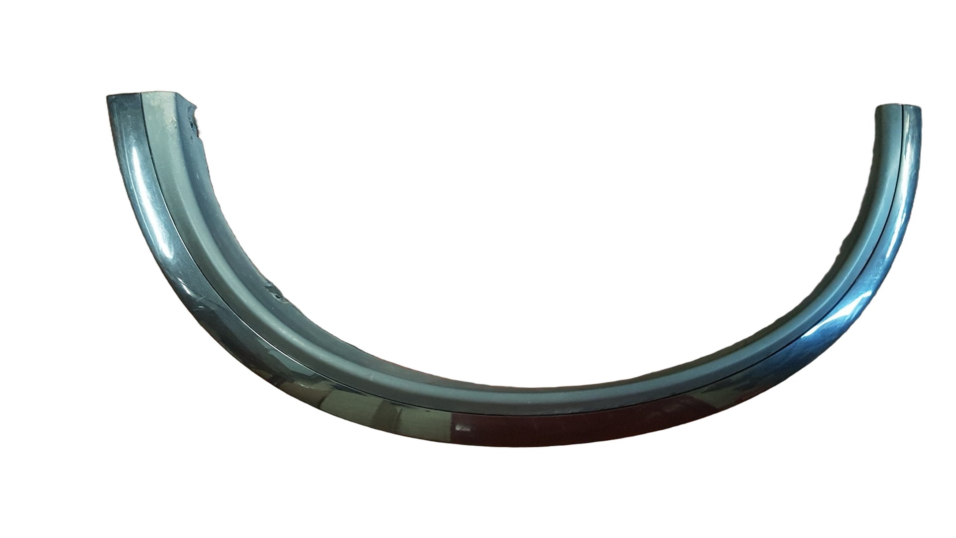 2006-2014 Volvo XC90 Left Front Wheel Arch Moulding 30779577