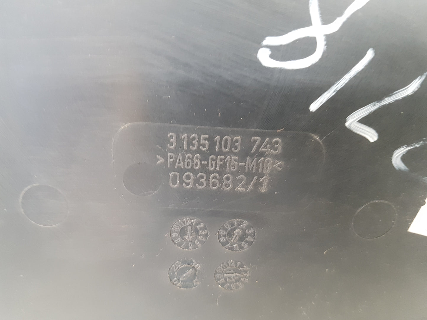 2008-2012 Volvo S40 Radiator Fan and Cowling 3135103743