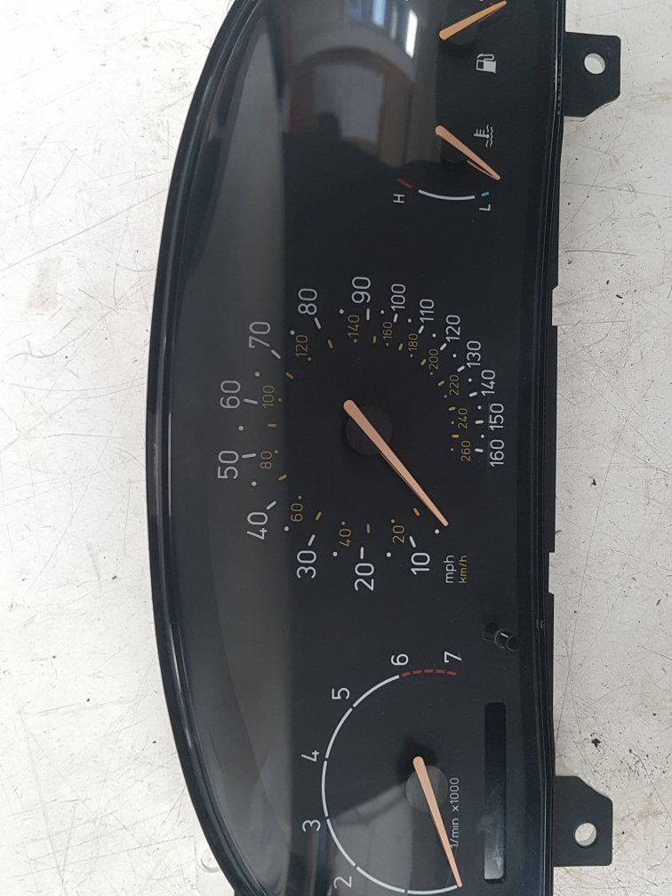 1998-2002 Saab 9-3 2.0 Instrument Cluster 5373154