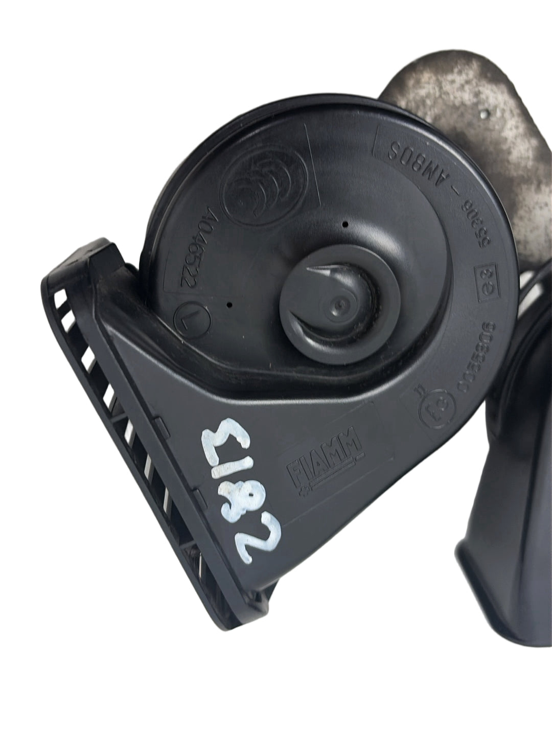 Air Horn A046522 Volvo XC90 2005-2012 & V60 2019 Genuine OE Part | VS Breakers