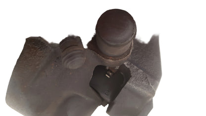 2016-2023 Volvo XC90 Left Front Brake Caliper 31665740