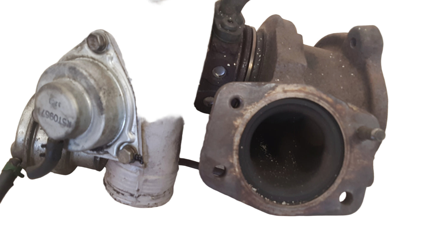 1997-2005 Volvo C70 Turbocharger 8658096