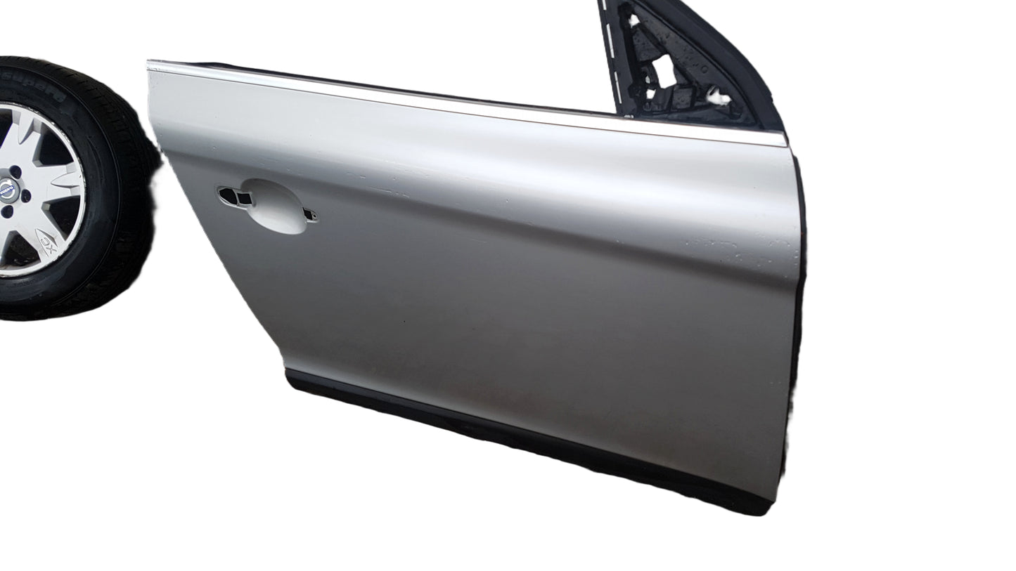 2008-2017 Volvo XC60 D5 Right Front Driver Door Silver 1213077