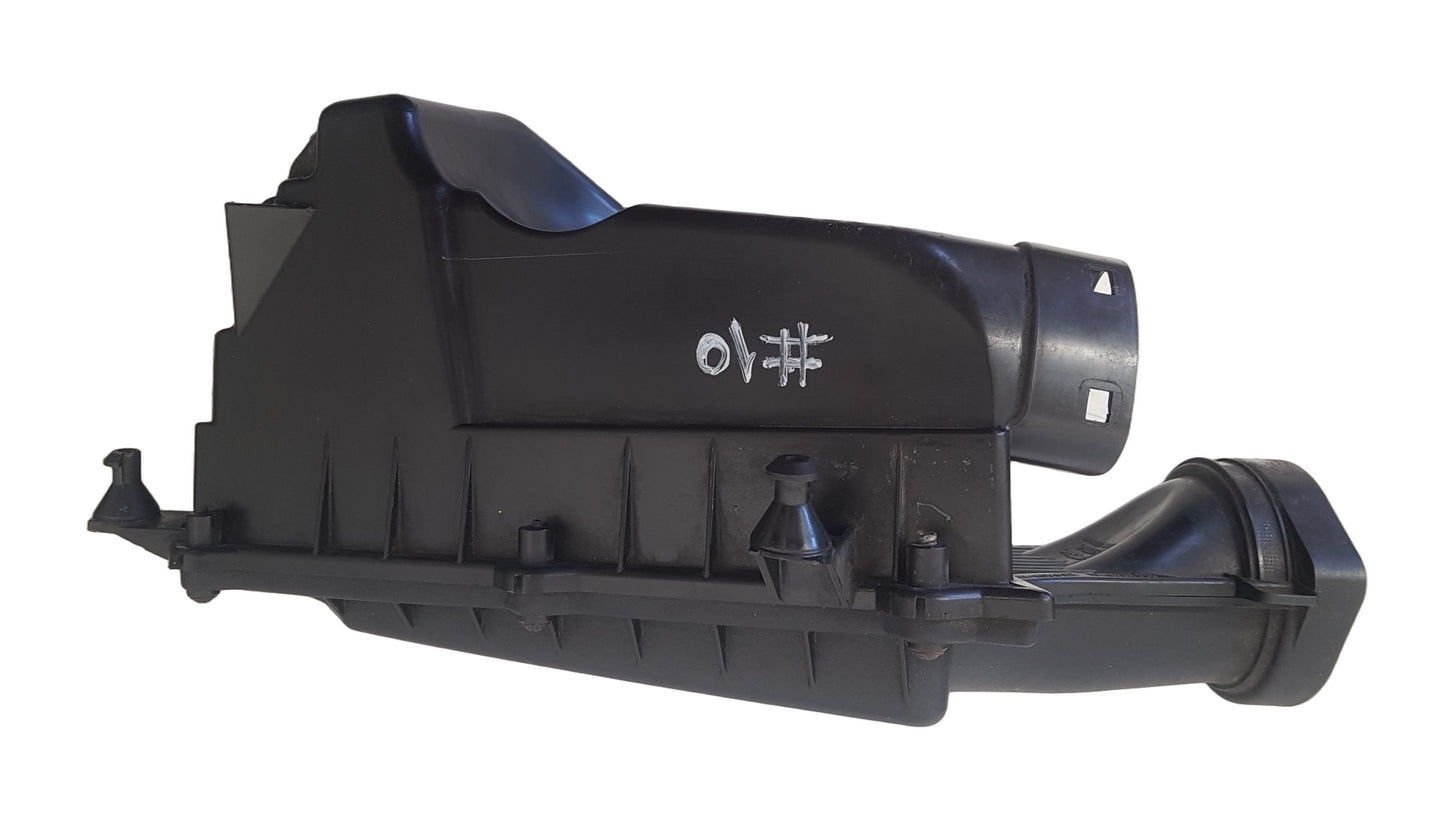 2006-2013 Volvo C70 II D4 Air Filter Housing 31319645