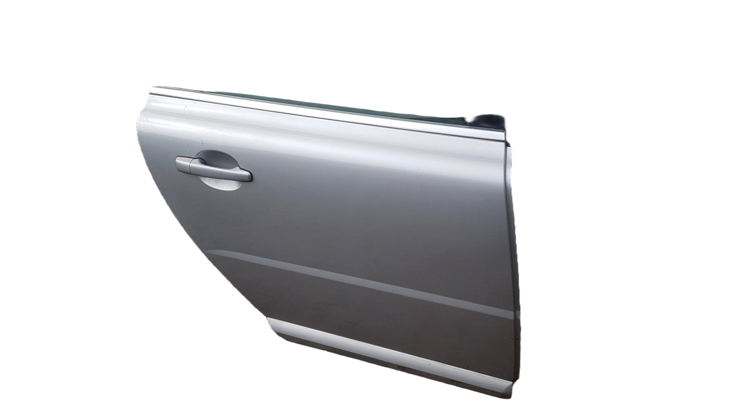 2010 Volvo V70 III T6 Right Rear Driver Side Door Silver 2008-2015