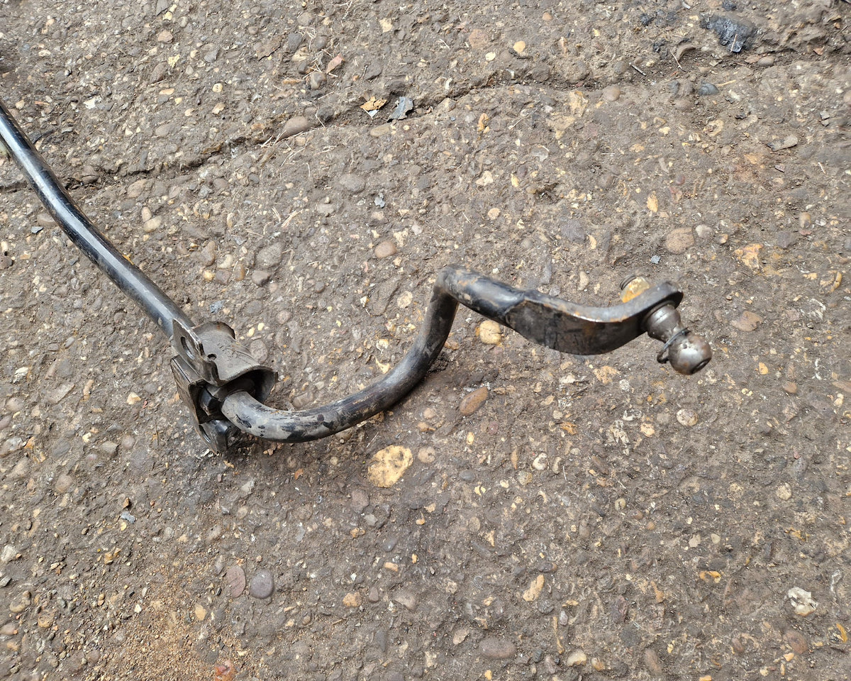 2014-2018 Volvo S60 V60 Front Anti Roll Bar Sway Bar 31262886