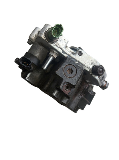 2003-2014 Volvo XC90 D5 Fuel Pump 30756125