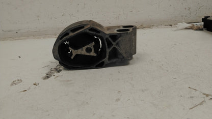 32137482 Volvo XC40 T3 Rear Engine Mount 2017-2026 1477cc Petrol Automatic Genuine