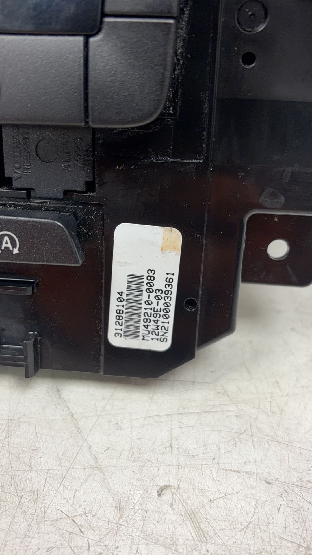 Volvo V40 Heater Control Panel 31288104 — photo 3