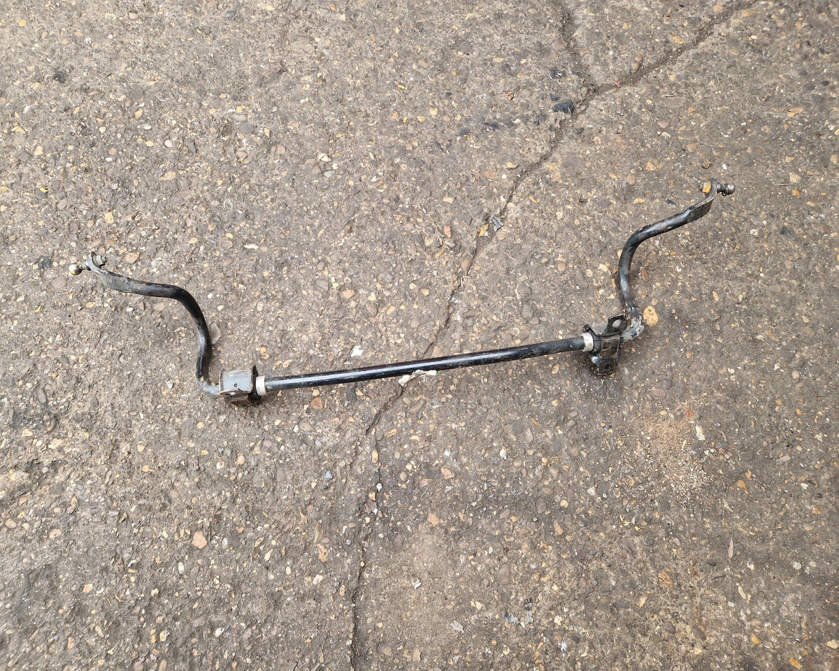 2014-2018 Volvo S60 V60 Front Anti Roll Bar Sway Bar 31262886