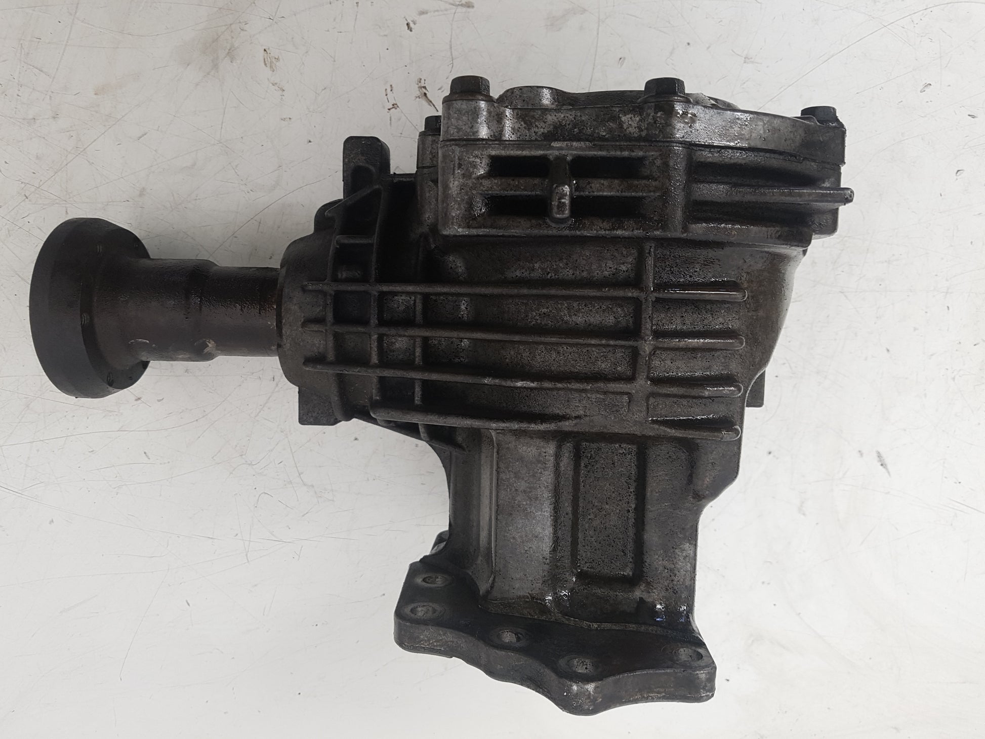 2010-2013 Volvo XC90 2.4 D5 Front Angle Gear Transfer Box 31256171
