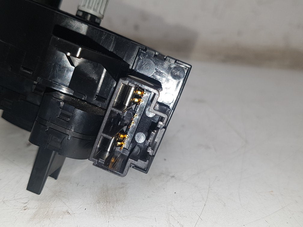 2011 Volvo V60 Clock Spring Airbag Squib Slip Ring 31313818