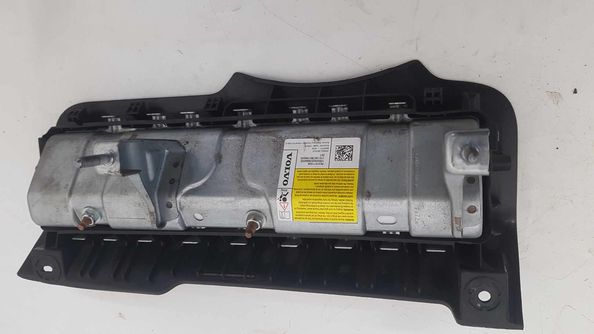 2012-2016 Volvo V40 Driver Side Right Airbag 31271434