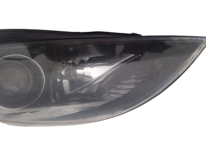 2013-2019 Volvo V40 D2 Left Passenger Xenon Headlight D4162T230963
