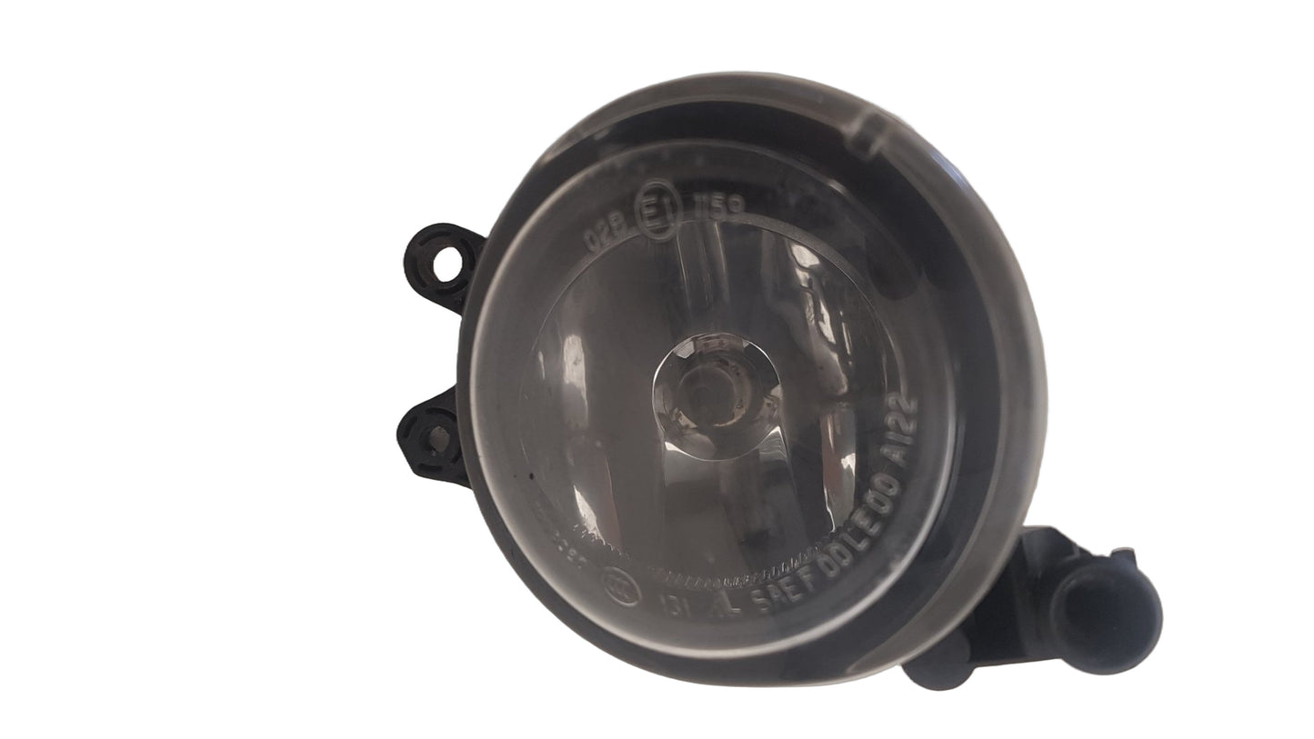 2007-2012 Volvo C30 533 Right Driver Front Fog Light 31213176