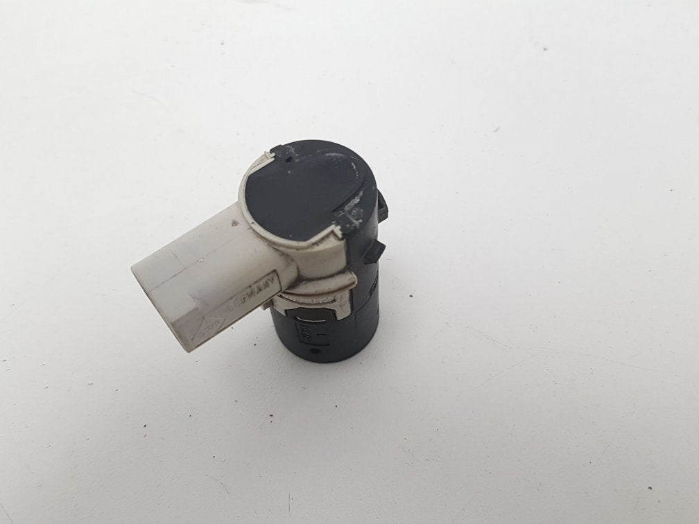 2003-2006 Volvo XC90 Rear Parking Sensor 30668100