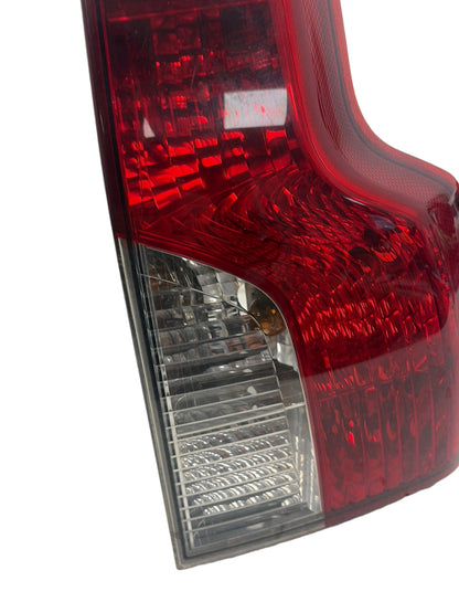 Volvo V50 Right Upper Taillight Right 2008-2012 30744544 12M Warranty