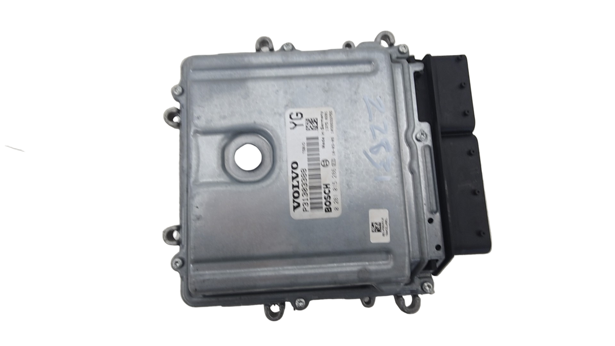 Engine ECU 31303388 0 281 015 286 — Volvo XC60 XC70 S60 V60 2009–2013 2400cc Diesel D5 | VS Breakers