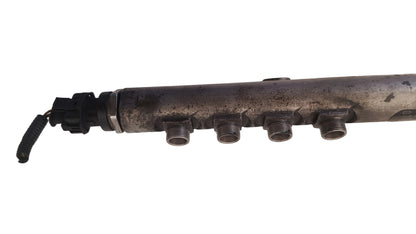 2009-2017 Volvo C70 D4 Diesel Injection Rail 0445215025
