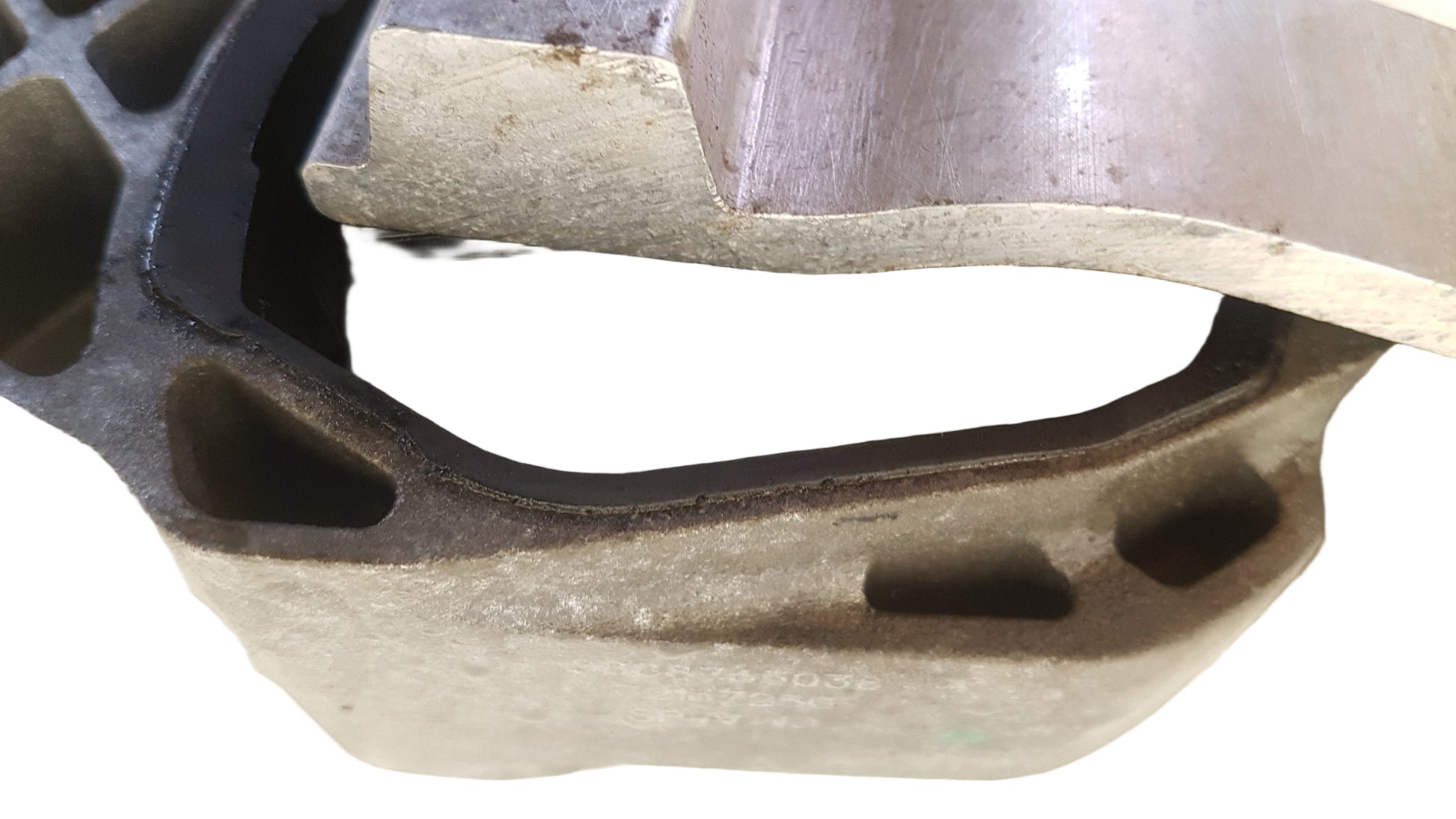 2017-2025 Volvo XC40 B4 Right Gearbox Mount 32222107