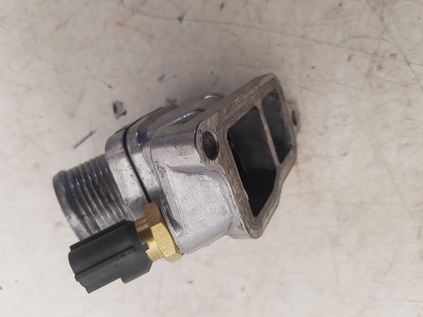 2005-2012 Volvo XC90 Thermostat Housing Temperature Sensor 2.4 D5 Aftermarket