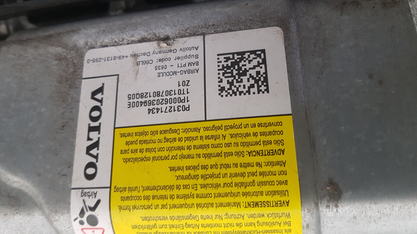 2012-2016 Volvo V40 Driver Side Right Airbag 31271434
