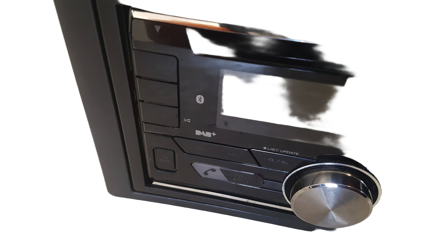 2009 Saab 9-3 YS3F Stereo Head Unit Kenwood DPX-7100DAB