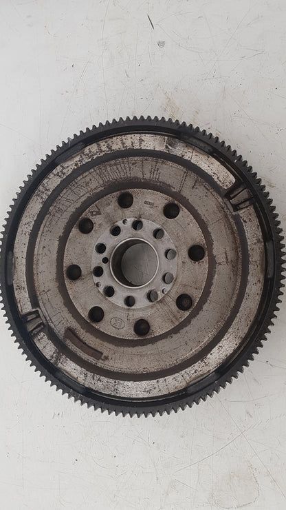 2012-2015 Volvo V40 Dual Mass Flywheel 31401173
