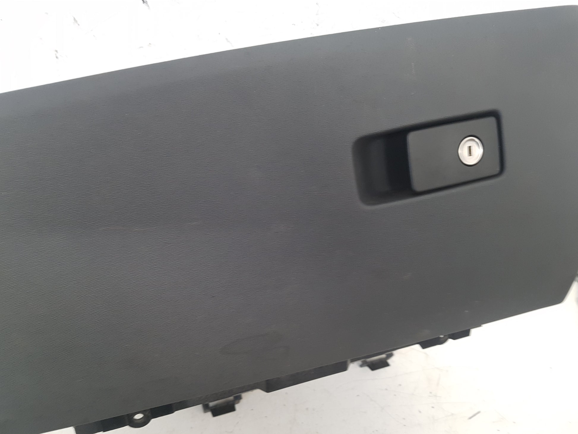 2007-2010 Volvo V70 S80 XC70 Glove Box Grey 30676279