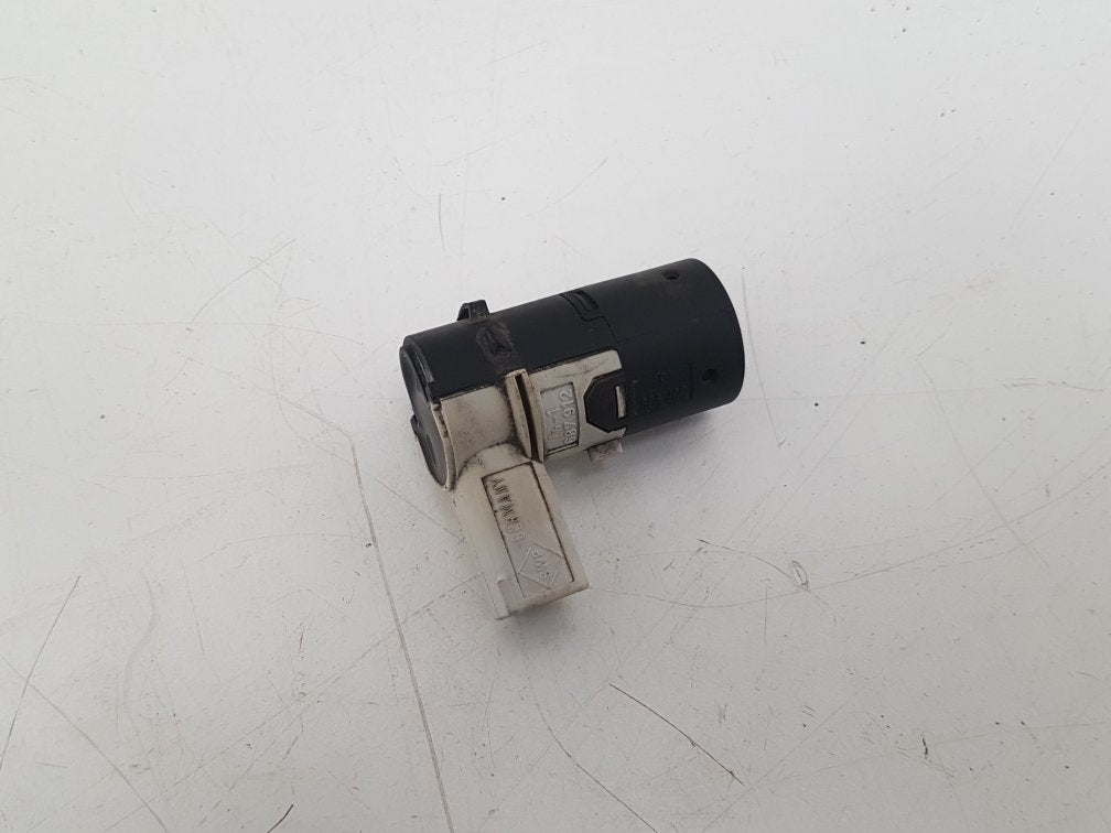 2003-2006 Volvo XC90 Rear Parking Sensor 30668100